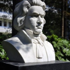 汉白玉西方名人贝多芬头像石雕