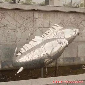 金鱼抽象雕塑