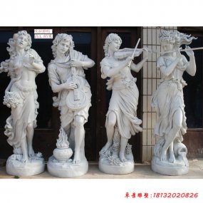 四个音乐家雕塑